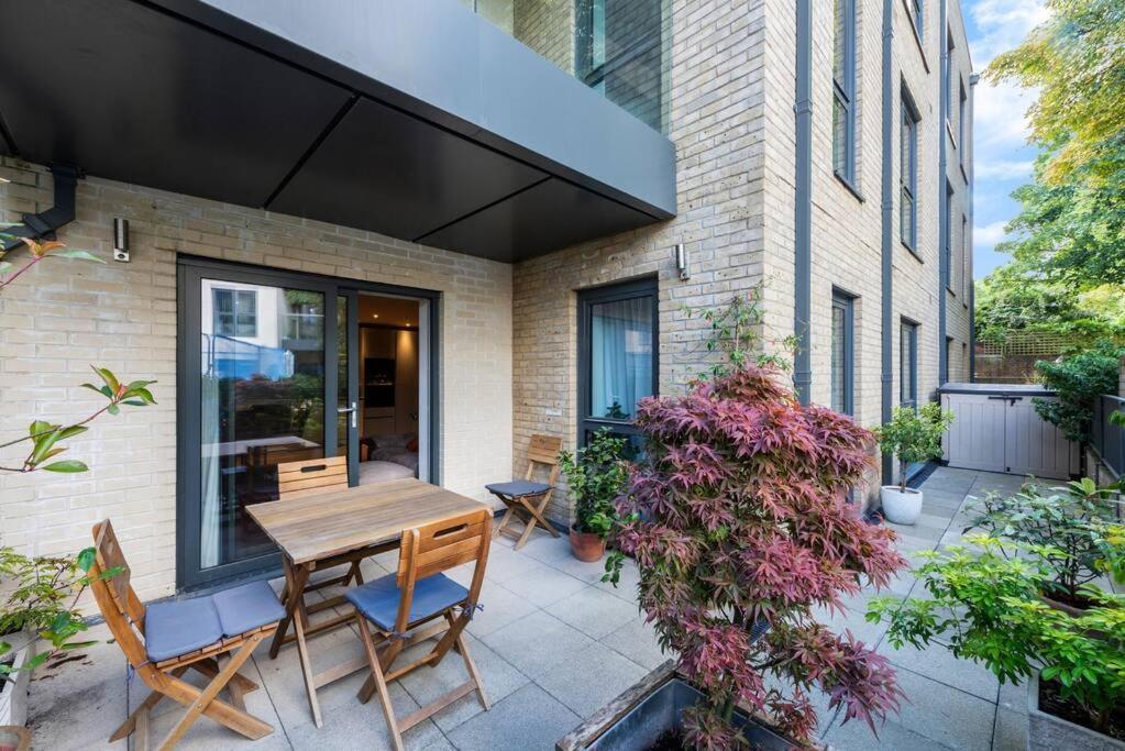 런던 Stylish 2 Bed 2 Bath In Highgate & Free Parking 아파트 외부 사진